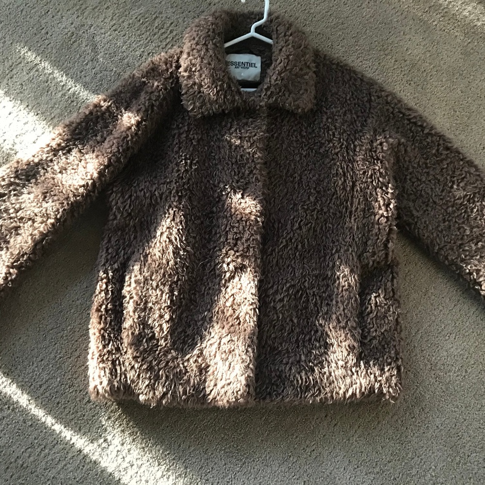 Essential Antwerp Teddy Coat